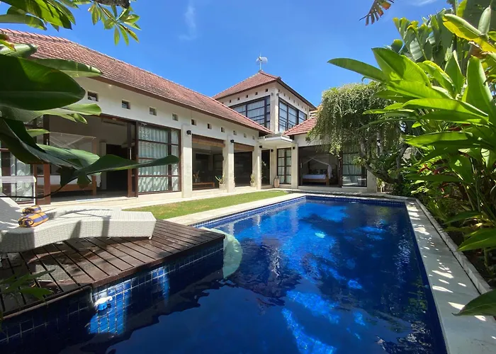 Spacious Villa In Petitenget Top Location