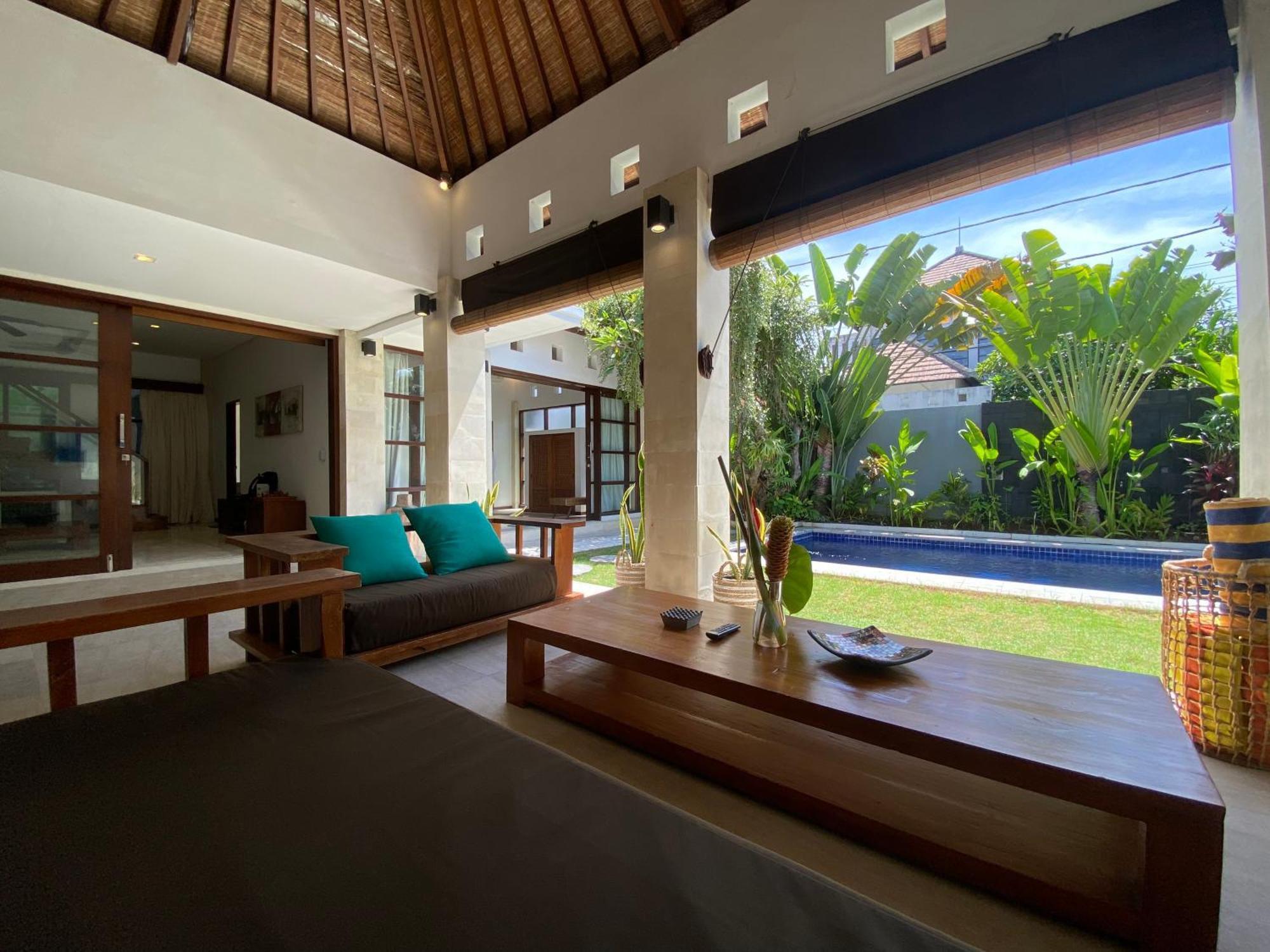 Spacious In Petitenget Location Villa
