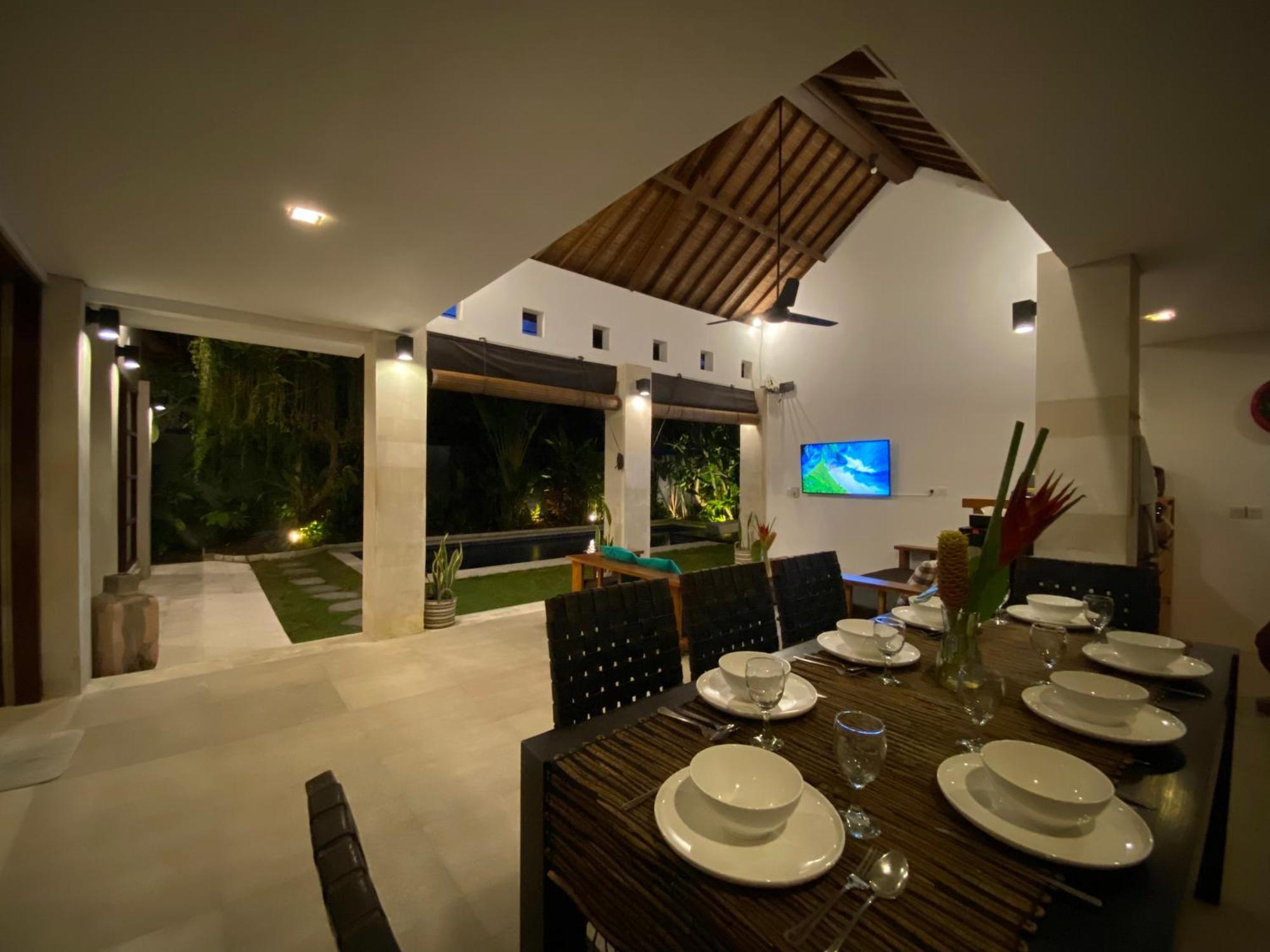 Spacious In Petitenget Location *