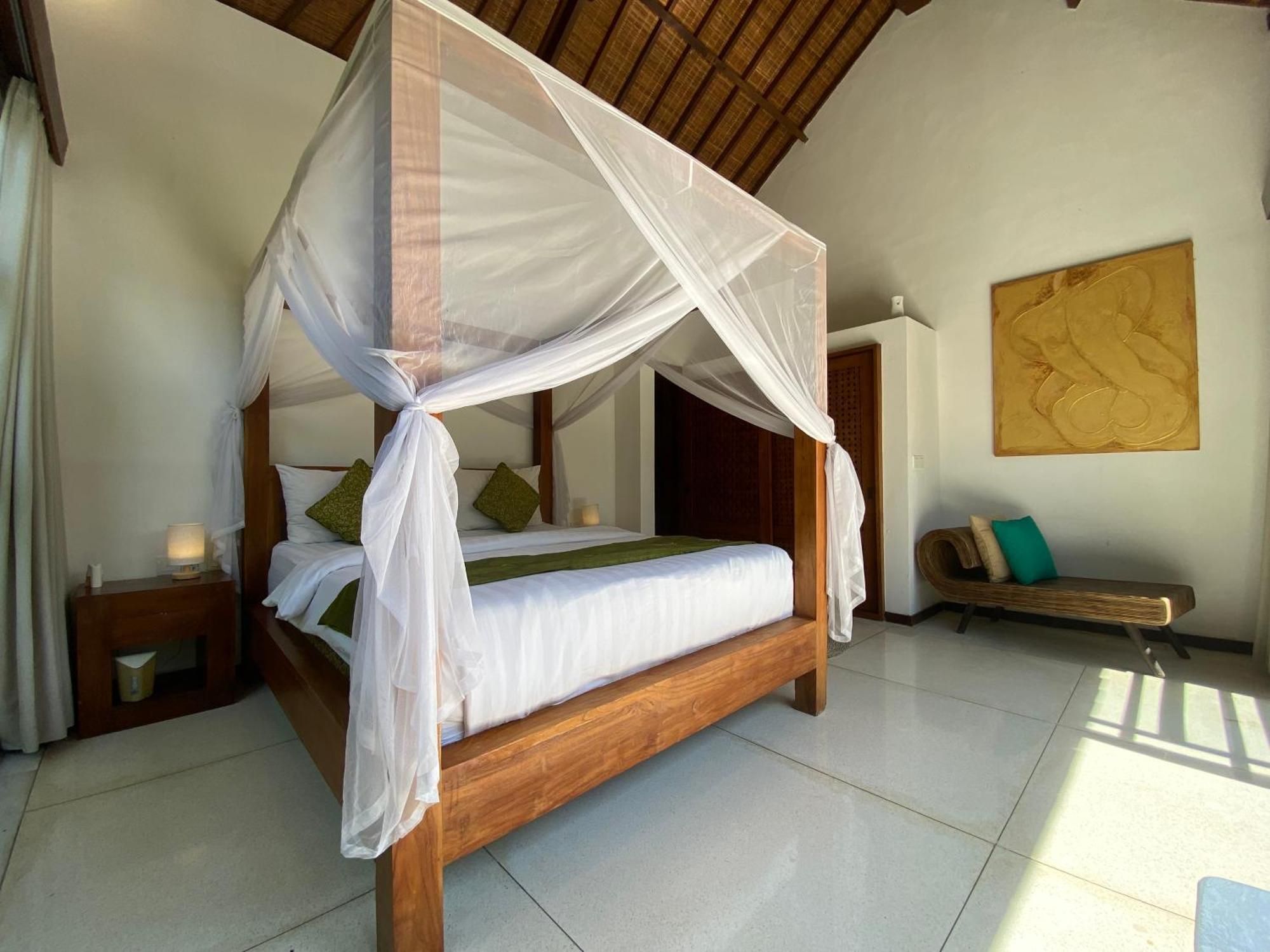 Spacious In Petitenget Location Villa Seminyak (Bali)