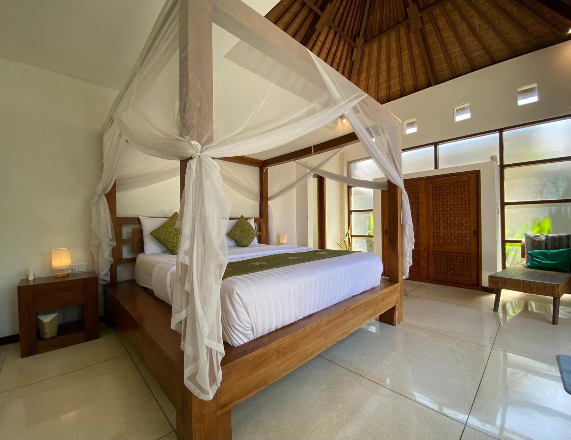 Spacious In Petitenget Location Seminyak (Bali)