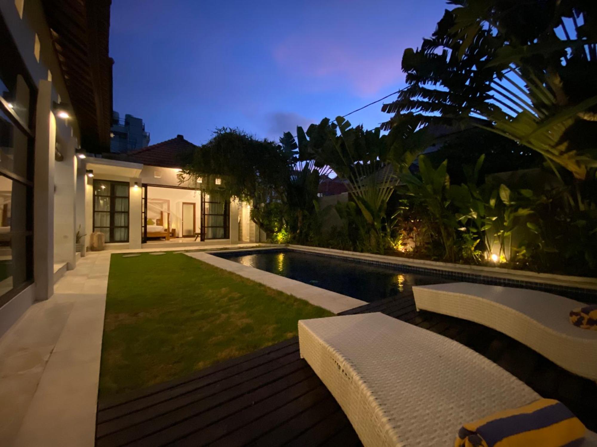 Spacious In Petitenget Location Villa Seminyak (Bali)